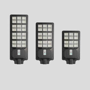 Lampe solaire intelligente étanche avec détecteur de mouvement et télécommande, 18000 mAh, 300 W, idéale pour les applications de jardin, de route et de paysage - Product Image 1