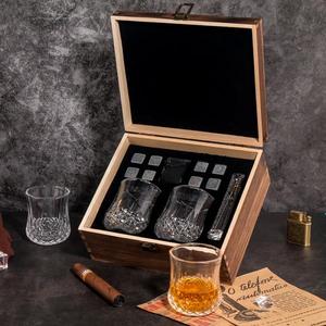8 pierres à whisky réfrigérantes et 10 verres à whisky en cristal de 10 oz avec pinces pour cadeaux d'affaires - Product Image 4