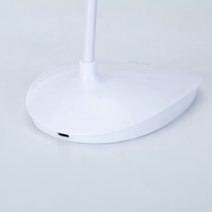 Lampe de table LED OEM mini portable rechargeable, blanc chaud, 3 couleurs, commande tactile, lampe de lecture, lampe de bureau, veilleuses pour l'étude et le travail - Product Image 6