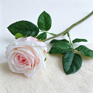 Rose Artificiali Profumate Eleganti, Antibatteriche, Realistiche, Leggere e Morbide per Decorazione Casa e Tavola, Ideali per la Festa della Mamma - Product Image 5