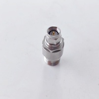 Adaptateur de connecteur coaxial RF SMA mâle vers connecteur femelle TNCA