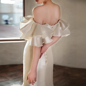 <span class=keywords><strong>Robe</strong></span> <span class=keywords><strong>de</strong></span> <span class=keywords><strong>mariée</strong></span> rétro en satin léger, épaules dénudées, coupe ajustée, élégante et simple, avec traîne, personnalisable - Product Image 2