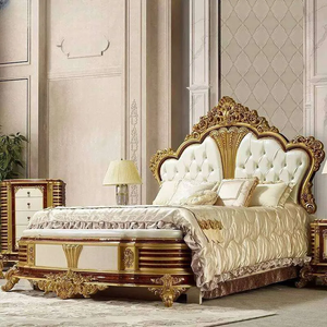 <span class=keywords><strong>Letto</strong></span> di Lusso in Legno Massello Intagliato Stile <span class=keywords><strong>Francese</strong></span> Dorato - Testiera con Cornice in Legno Intagliato - Product Image 3