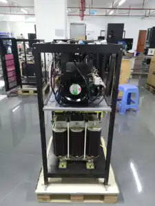 Chất lượng cao tần số thấp <span class=keywords><strong>3</strong></span> giai đoạn 380V <span class=keywords><strong>UPS</strong></span> 20kva trực tuyến <span class=keywords><strong>UPS</strong></span> Hệ thống giá - Product Image 3