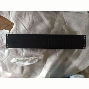 Caja de Distribución de Energía para Rack 2U Akya, Unidad Abierta para Gabinete PDU, Módulo de Interruptor de Circuito, Color Blanco - Product Image 1