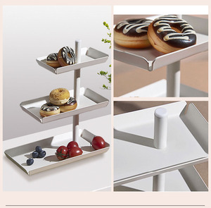 Plateaux de service réutilisables à 3 niveaux avec support de présentation en métal noir pour cupcakes, service de nourriture, dessert, fruits - Product Image 6