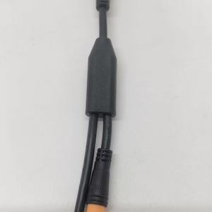 ชุดสายไฟพลังงานแสงอาทิตย์สำหรับยานยนต์ไฟฟ้า M8 แบบหนึ่งต่อสอง - Product Image 5