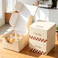 Boîte en papier carrée rétro française pour desserts, collations et biscuits avec motif romantique