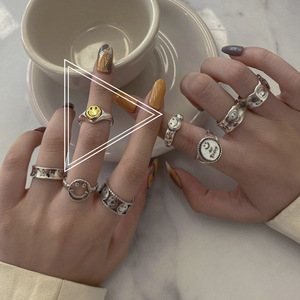 แหวนหน้ายิ้มแนววินเทจแหวนคู่รักชุบเงินแบบไทยปรับได้เครื่องประดับแฟชั่น - Product Image 6