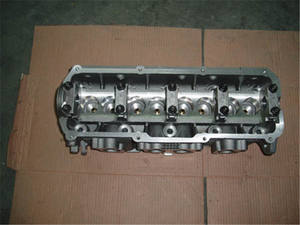 La cabeza del cilindro para Volkswagen Golf 2000/1,6/2.0lt 4-cilindro AKL,APK AEG <span class=keywords><strong>PR</strong></span> + AEG AZG... AVH 06A103351 06A103265BX 06B103373A - Product Image 3