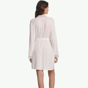 Robes de luxe pour femmes 100% soie, peignoirs de bain, pyjamas, vente en gros, robes en TENCEL Modal avec bordure en dentelle, robes de créateur, fournisseur de vêtements de nuit - Product Image 5