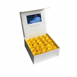 Pantalla Lcd de felicitación Digital personalizada, pantalla de embalaje de papel de madera con flores de regalo, reproductor de vídeo de 7 pulgadas, caja de regalo con pantalla Lcd