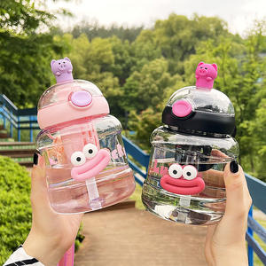 Cartoon Kids 800ml Tasse à boire étanche <span class=keywords><strong>Gourde</strong></span> Enfant Bpa Voyage sans Bpa Bouteille d'<span class=keywords><strong>eau</strong></span> en plastique pour enfants <span class=keywords><strong>avec</strong></span> <span class=keywords><strong>filtre</strong></span> - Product Image 3