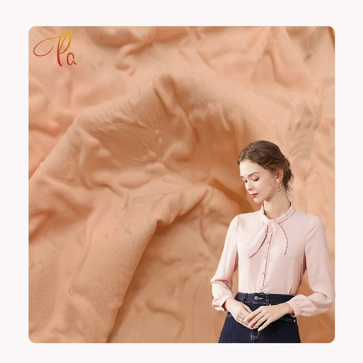 Tessuto Chiffon pieghettato di vendita caldo di struttura 3d del Crepe del poliestere per l'indumento delle donne di estate