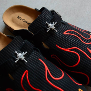 Chaussons en cuir personnalisés de luxe 2025, sabots allemands de haute qualité, semelle extérieure en TPU, semelle en liège, style extérieur pour hommes et femmes - Product Image 2