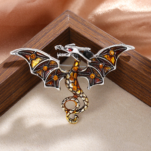 YINI Fabricant Personnalisé Vibrant Écologique En Alliage De Zinc Strass Incrusté Résine Dragon Broche Fantaisie Bijoux pour Cosplay - Product Image 4