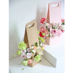 Caja de flores de papel Kraft portátil con logotipo personalizado, caja de cartón decorativa de lujo <span class=keywords><strong>para</strong></span> boda, <span class=keywords><strong>Navidad</strong></span>, regalo, cesta de flores - Product Image 2