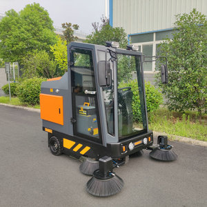 Garbage Truck Driving Type Recheargeable <b>Battery</b> <b>Operated</b> Industrial Floor Road Sweepers - Product Image 6