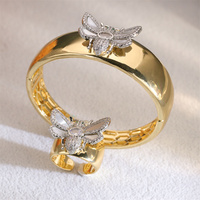 Bracelet manchette et joncs vintage unisexe plaqué or 18 carats avec motif abeille incrusté de zircons