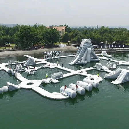 Parque aquático inflável ao ar livre flutuante em outros produtos do parque de diversões