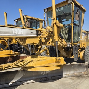<b>Used</b> Caterpillar for Cat 140h <b>Grader</b> with Original <b>Motor</b> and Gearbox Good Condition 120h 120g 140h 140k 140m in Stock - Product Image 2