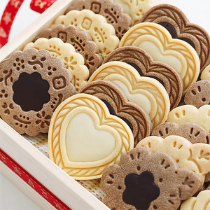 Cortadores <span class=keywords><strong>de</strong></span> Galletas para Sándwiches <span class=keywords><strong>de</strong></span> la Serie Clásica <span class=keywords><strong>de</strong></span> Baking Trusted, con Cavidades Profundas para Rellenos Generosos <span class=keywords><strong>de</strong></span> Mermelada o Crema - Product Image 6