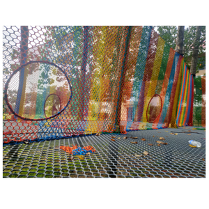 Red de Escalada de Ganchillo para Parques Infantiles al Aire Libre, Diseño Nuevo Personalizado al por Mayor, con Tubo Galvanizado y Cuerda de Navegación, Circuito de Cuerdas Arcoíris - Product Image 4