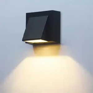 Proyector de pared para interiores, lámpara LED impermeable IP65, color blanco o negro