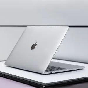 चीन में A1706 प्रयुक्त Apple लैपटॉप की कीमतें Apple MacBook Pro 13 लैपटॉप