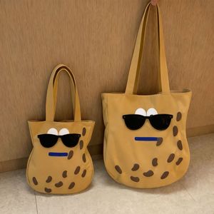 Sac fourre-tout mignon et spacieux pour femme, grand format, en toile, avec fermeture éclair, idéal pour les trajets quotidiens et le bureau - Product Image 2