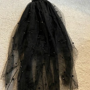 Nuovo velo nero monostrato per sposa per matrimonio festa di Halloween o servizio fotografico - Product Image 2