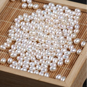 Perles d'eau douce naturelles en forme de riz de 5-6 mm, blanches, en vrac, pour boucles d'oreilles, pendentifs et accessoires - Product Image 1