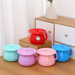 Bacinica portátil con tapa, urinario redondo de plástico sin agua para uso nocturno en el hogar, para ancianos, embarazadas y adultos. - Product Image 3