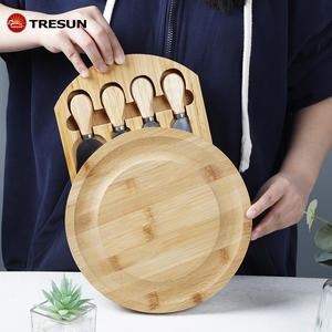 Juego de cuchillos y cubiertos rebanadores al por mayor, tabla de quesos de bambú de madera de acacia pequeña y redonda - Product Image 4