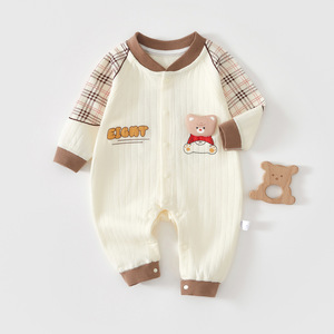 Ropa de otoño de algodón puro para bebés, mono de manga larga con diseño de oso bonito, traje para gatear para bebés - Product Image 1