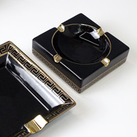 Cendrier carré en céramique de luxe noir avec design doré, accessoire pour cigares, logo couleur personnalisé, idéal comme cadeau pour les boutiques de fumeurs