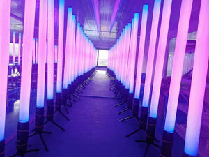 Tubo de Luz LED Pixel RGB 3 en 1 Inalámbrico para Exteriores, con Rotación Vertical de 360 Grados y Control por Aplicación - Product Image 5