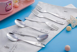 Bộ Dụng Cụ Ăn Bạc Cho Trẻ Em Bộ Dụng Cụ Ăn Uống Muỗng Nĩa Cho Trẻ Em Bằng Thép Không Gỉ Bộ Dụng Cụ Ăn Uống Cho Trẻ Em - Product Image 3