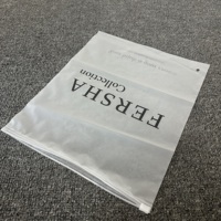 Sacs à fermeture éclair en plastique mat givré réutilisables avec logo personnalisé imprimé, emballage durable pour vêtements