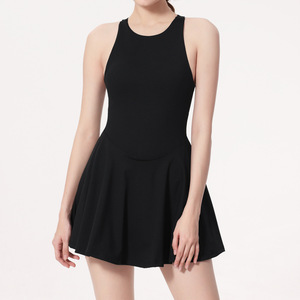 Vestido deportivo de verano para mujer, vestido de tenis de plumas de secado rápido, antiexposición, hermosa espalda, falda deportiva transpirable de Yoga de una pieza