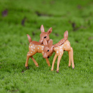 Adornos de Jardín de Hadas de Dibujos Animados en Miniatura, Pareja de Ciervos Pequeños, Manualidades de Plástico en Miniatura para Decoración de Escritorio y Hogar - Product Image 3