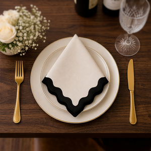 Serviette de table en lin de qualité supérieure avec bordure noire festonnée élégante – Serviette de table de luxe pour la salle à manger et la maison - Product Image 2