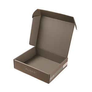 Custom Eco Friendly Color Printing Corrugated Carton Black Paper Packaging Shipping Box