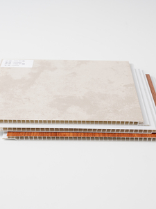 Meilleur prix pour un plafond décoratif intérieur en PVC laminé perforé durable, imitation bois, imperméable, ignifuge, résistant à l'humidité - Product Image 6