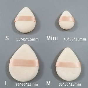 Spugna per Trucco Viso con Logo Personalizzato, Piumino Cosmetico Morbido per Uso Asciutto e Umido, Forma a Goccia per Applicazione Fondotinta e Cipria - Product Image 3