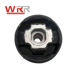 33316770454 33316768843 ยางรองแท่นยึดซับเฟรมสำหรับ BMW E60 E63 525i 530i ช่วงล่างหลัง บูชยางรองรับแรงกระแทก - Product Image 5