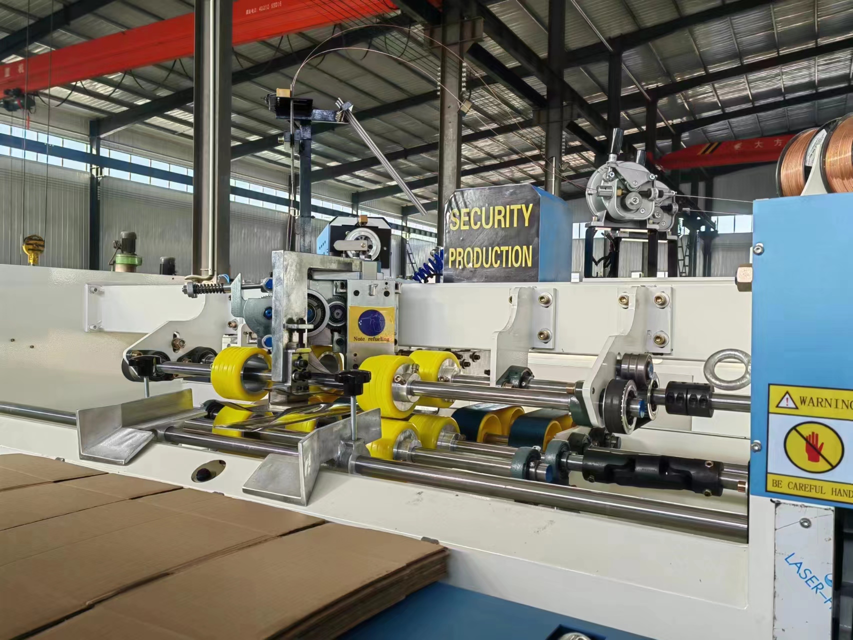 Semi Automatic Stitching Machine for Corrugated Carton