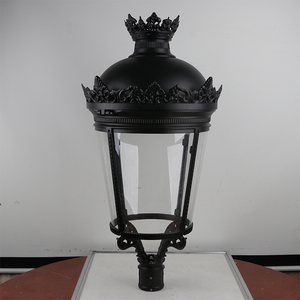 Lanterne de poteau de type dôme français 60W avec lentille transparente, certifiée CE RoHS, finition noir mat, pour propriétés résidentielles de luxe - Product Image 3