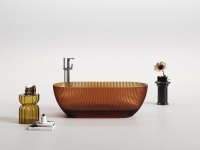 Baignoire autoportante en résine cristalline transparente, ovale moderne, monobloc sans joint, pour villas de luxe et salles de bain d'hôtels