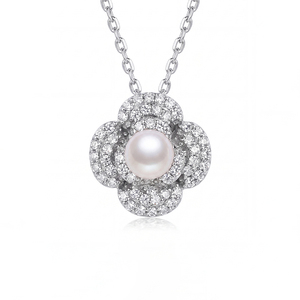 Collier pendentif de luxe en perles d'eau douce naturelles CZ en forme de fleur, bijoux en cuivre plaqué argent, ras-de-cou étincelant pavé pour femme, idéal pour mariée - Product Image 1